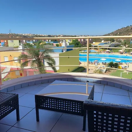 Penthouse 160sqm Wide Terraces Pool View & Private Hot Tub & Parking Apartament Albufeira