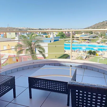 Apartment Penthouse 160sqm Wide Terraces Pool View & Private Hot Tub & Parking *