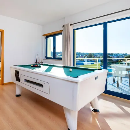Apartment Penthouse 160sqm Wide Terraces Pool View & Private Hot Tub & Parking Albufeira