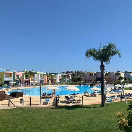 Apartment Penthouse 160sqm Wide Terraces Pool View & Private Hot Tub & Parking Albufeira