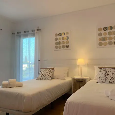 Apartment Penthouse 160sqm Wide Terraces Pool View & Private Hot Tub & Parking