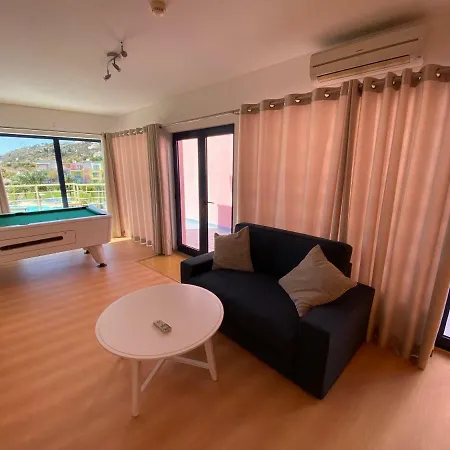 Penthouse 160sqm Wide Terraces Pool View & Private Hot Tub & Parking Apartment *