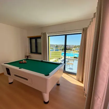Penthouse 160sqm Wide Terraces Pool View & Private Hot Tub & Parking Albufeira