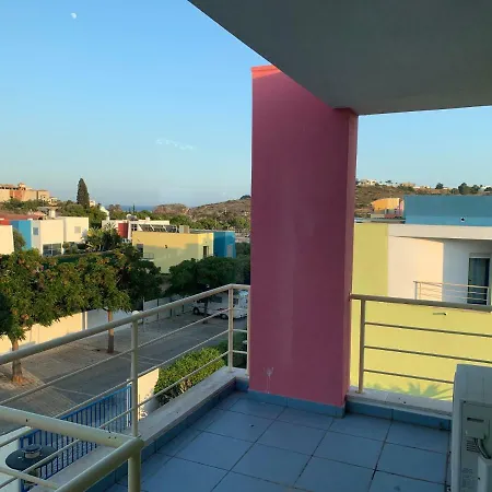 Penthouse 160sqm Wide Terraces Pool View & Private Hot Tub & Parking * アルブフェイラ